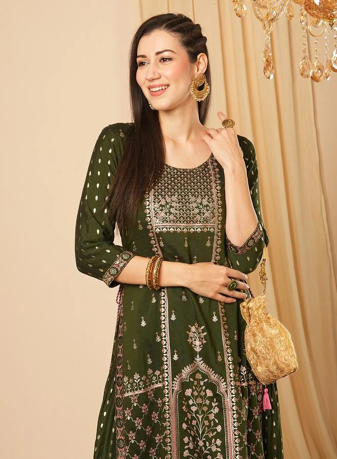 globus Women Green Gold Foil Floral Print A-Line Kurta